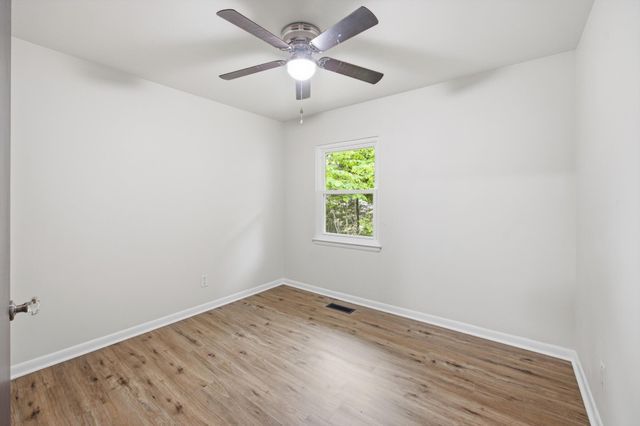 104 Pinehurst Lane, Signal Mountain, TN 37377