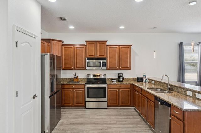 1430 MOON VALLEY DRIVE, Davenport, FL 33896