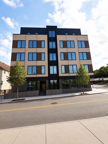 4164 Washington St 2, Boston, MA 02131