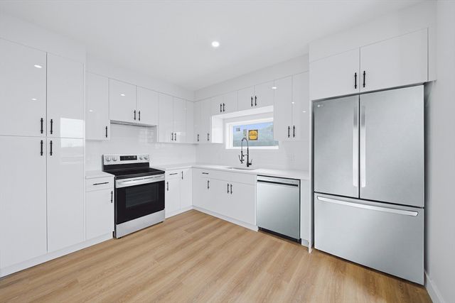 4164 Washington St 2, Boston, MA 02131