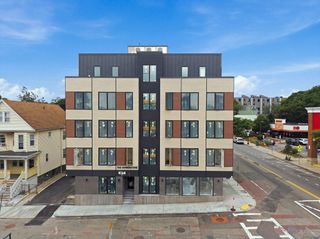 4164 Washington St 2, Boston, MA 02131