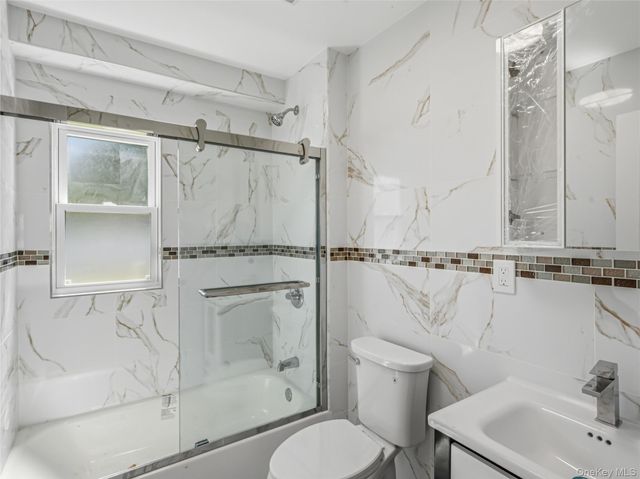 1009 Centennial Avenue, Baldwin, NY 11510