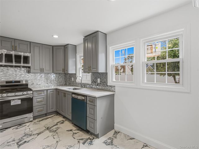 1009 Centennial Avenue, Baldwin, NY 11510