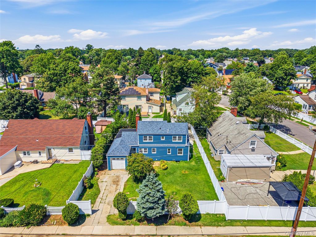 1009 Centennial Avenue, Baldwin, NY 11510