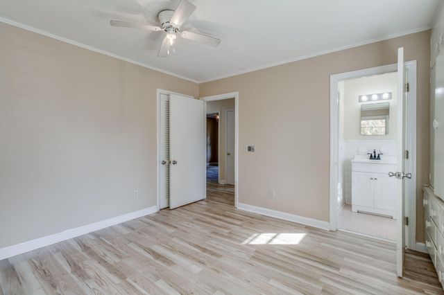 2 Pickens Court, Sumter, SC 29150