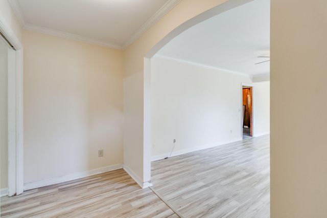 2 Pickens Court, Sumter, SC 29150