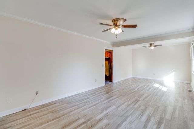 2 Pickens Court, Sumter, SC 29150