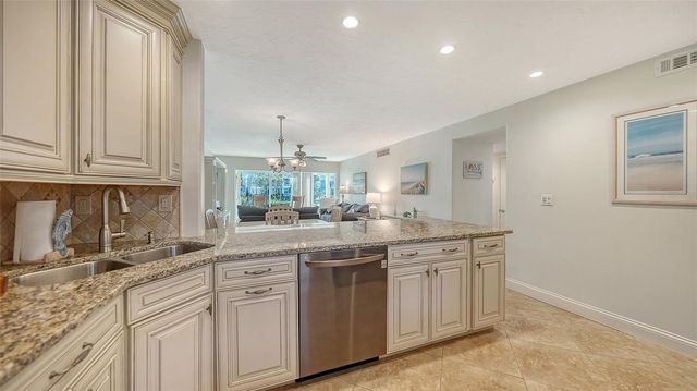 4380 EXETER DRIVE H-103, Longboat Key, FL 34228