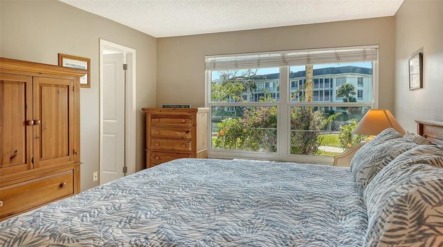 4380 EXETER DRIVE H-103, Longboat Key, FL 34228