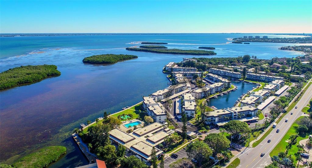 4380 EXETER DRIVE H-103, Longboat Key, FL 34228