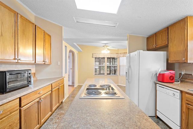 11910 SALINA WAY, Leesburg, FL 34788