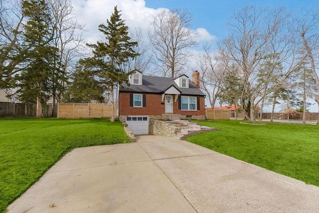 6404 Ballentine Street, Shawnee, KS 66203