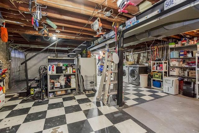 6404 Ballentine Street, Shawnee, KS 66203