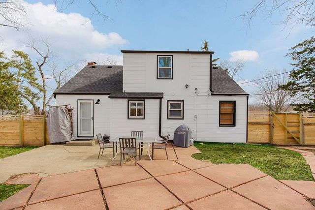 6404 Ballentine Street, Shawnee, KS 66203