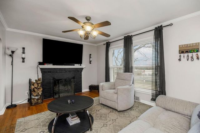 6404 Ballentine Street, Shawnee, KS 66203