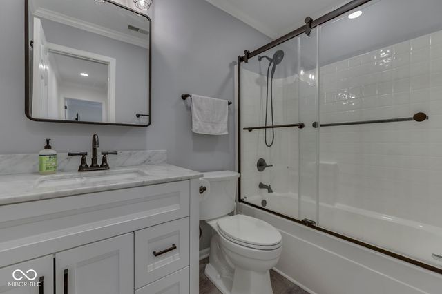 10702 Ashview Drive, Fishers, IN 46038