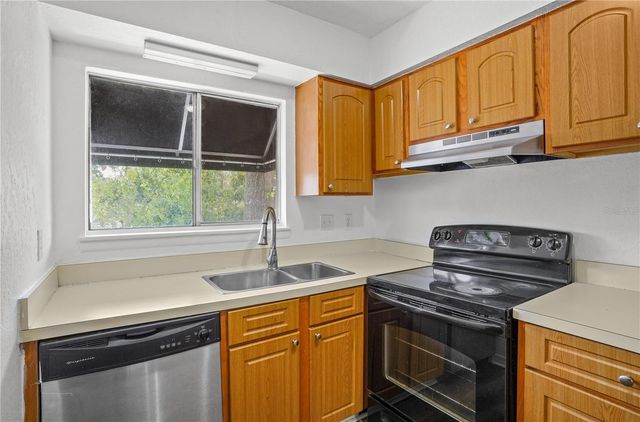 4223 S SEMORAN BOULEVARD 5, Orlando, FL 32822
