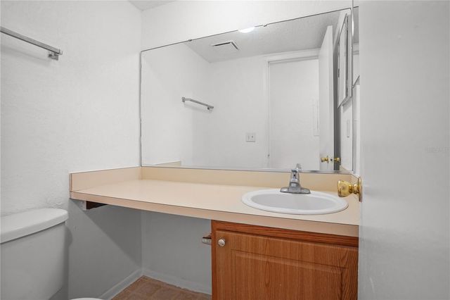 4223 S SEMORAN BOULEVARD 5, Orlando, FL 32822