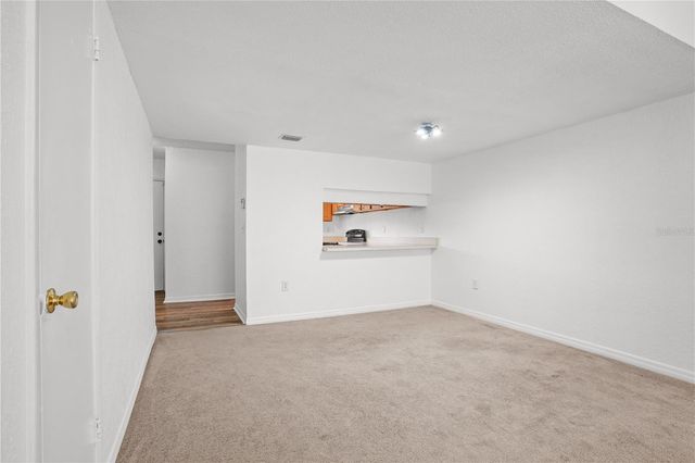 4223 S SEMORAN BOULEVARD 5, Orlando, FL 32822