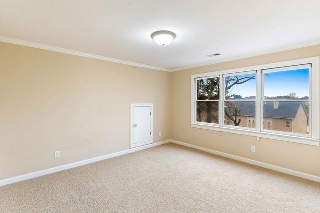 108 Royal Troon Court, Greer, SC 29650