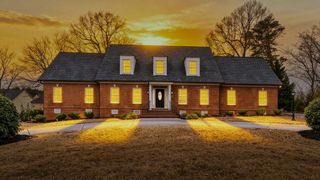 108 Royal Troon Court, Greer, SC 29650