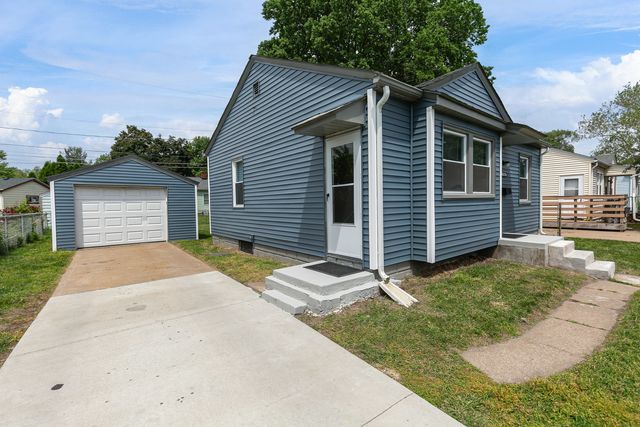 2326 11 Street, Rock Island, IL 61201