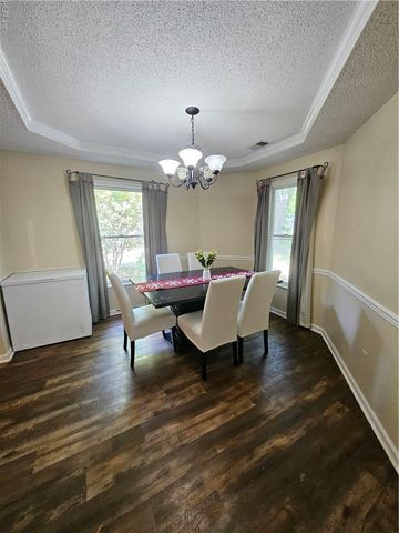 327 Esplanade PL, Chesapeake, VA 23320