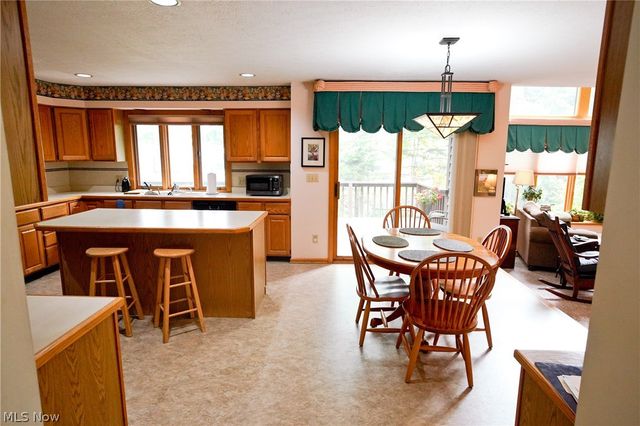 3048 Deercrest Path, Stow, OH 44224