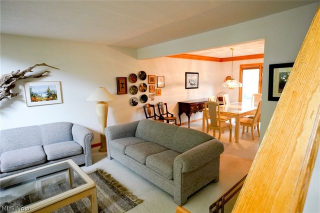 3048 Deercrest Path, Stow, OH 44224