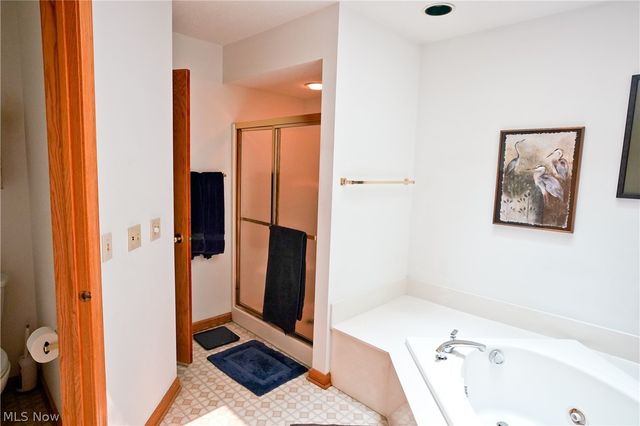 3048 Deercrest Path, Stow, OH 44224