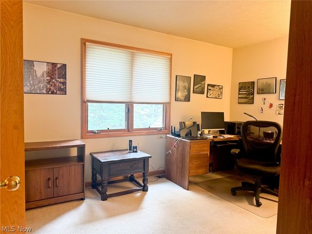 3048 Deercrest Path, Stow, OH 44224