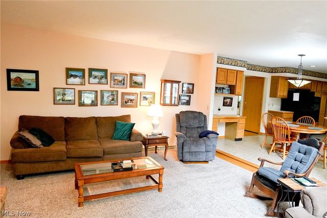 3048 Deercrest Path, Stow, OH 44224