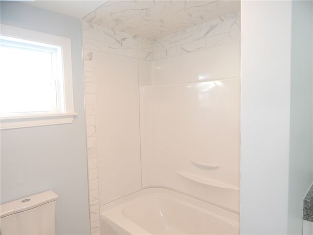 84 Farrell Street, Pawtucket, RI 02861