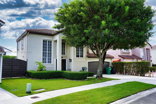 9725 SW 155th Ct, Miami, FL 33196