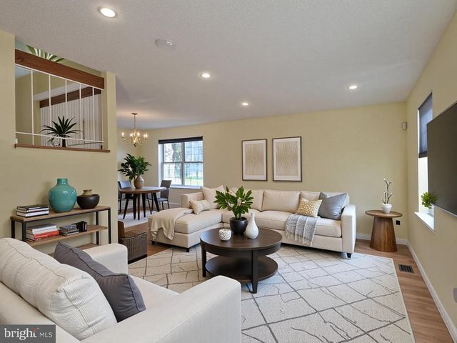 7906 KARA CT, Greenbelt, MD 20770