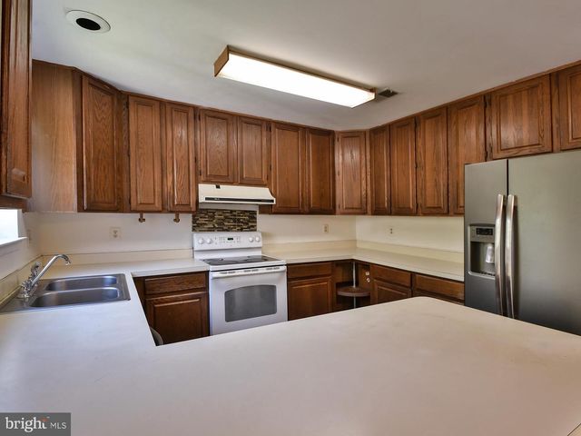 7906 KARA CT, Greenbelt, MD 20770