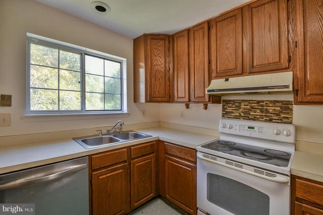 7906 KARA CT, Greenbelt, MD 20770