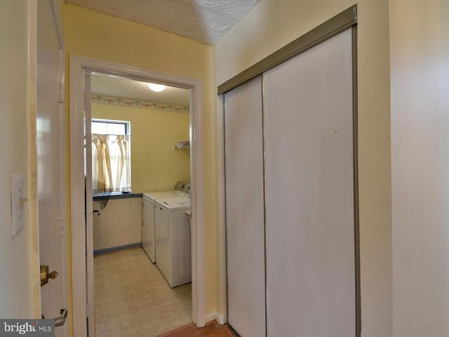 7906 KARA CT, Greenbelt, MD 20770