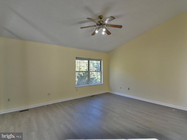7906 KARA CT, Greenbelt, MD 20770