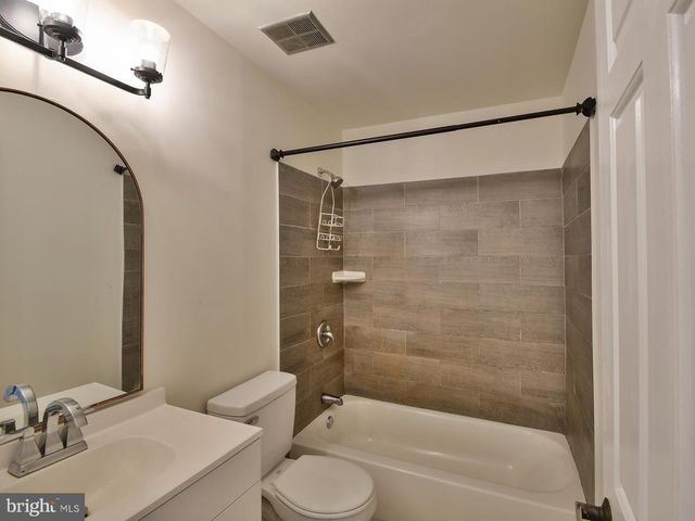 7906 KARA CT, Greenbelt, MD 20770