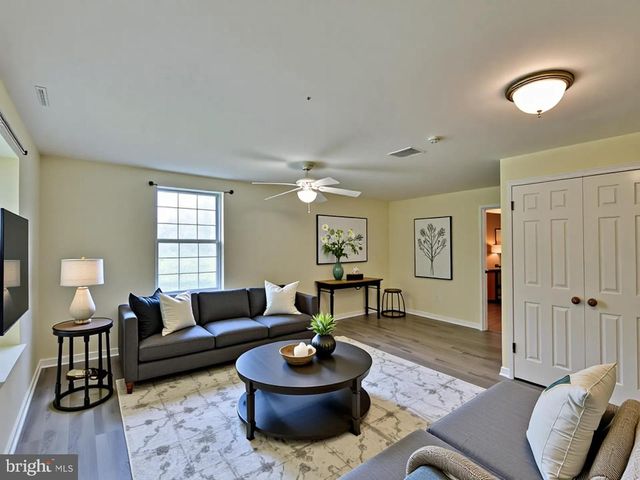 7906 KARA CT, Greenbelt, MD 20770