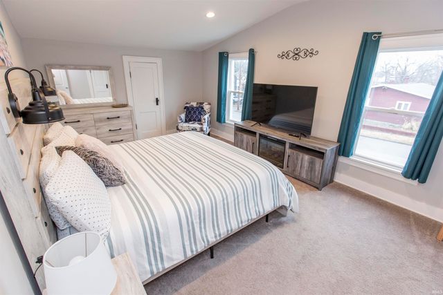 727 W Grove Street, Mishawaka, IN 46545