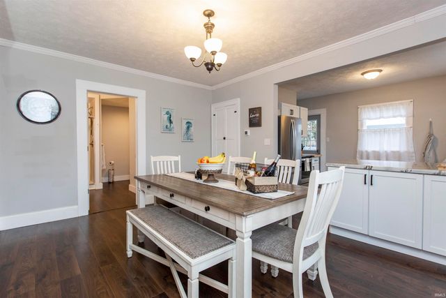 727 W Grove Street, Mishawaka, IN 46545