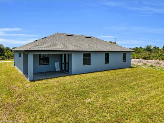 2714 63rd ST W, Lehigh Acres, FL 33971