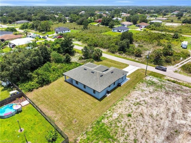 2714 63rd ST W, Lehigh Acres, FL 33971