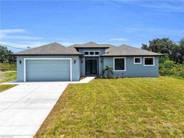 2714 63rd ST W, Lehigh Acres, FL 33971