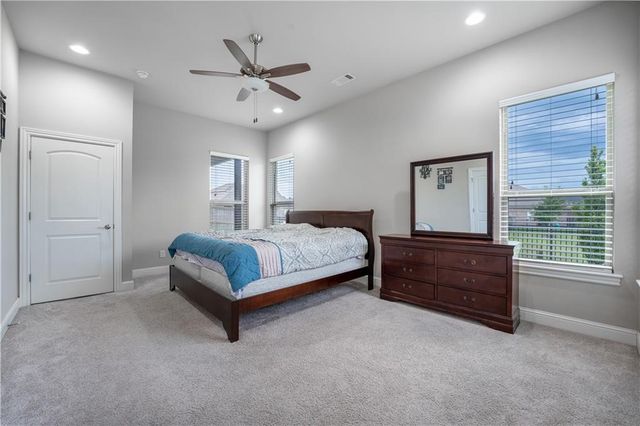 4604 SW Birmingham Street, Bentonville, AR 72712