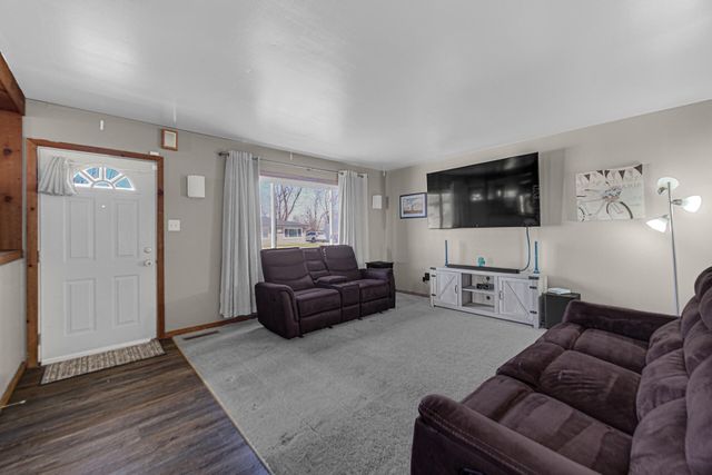 7208 Ohio Avenue, Hammond, IN 46323