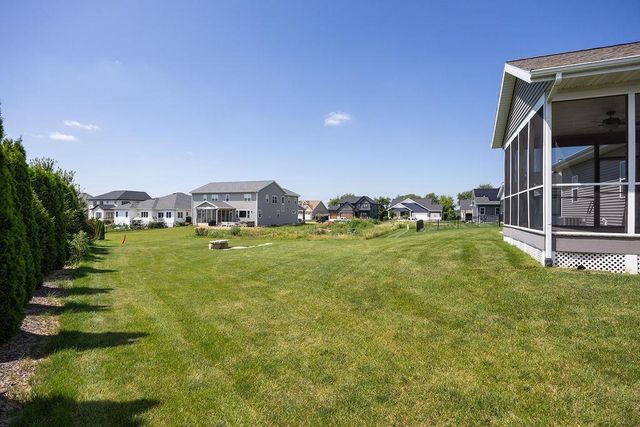 1378 Bunker Hill Drive, Sun Prairie, WI 53590