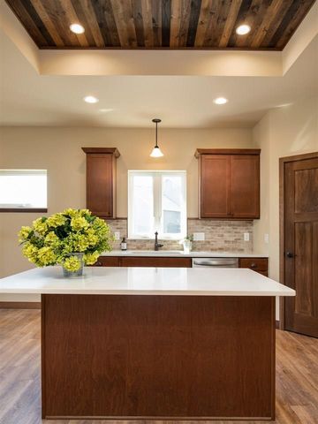 1378 Bunker Hill Drive, Sun Prairie, WI 53590